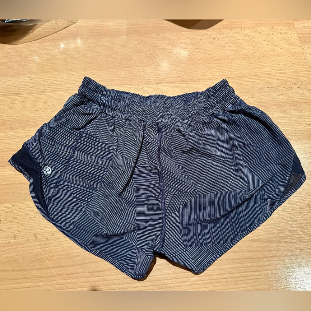 Lululemon Hotty Hot Short